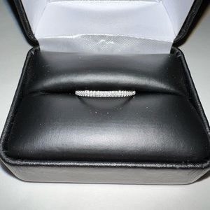 Finerock .08 Carat Diamond 10K Rose Gold Anniversary Band